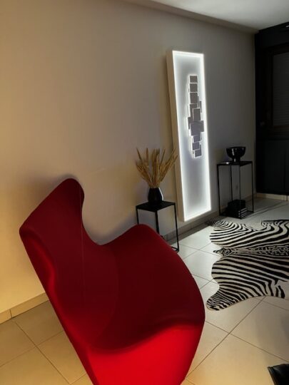 Sculptural 18